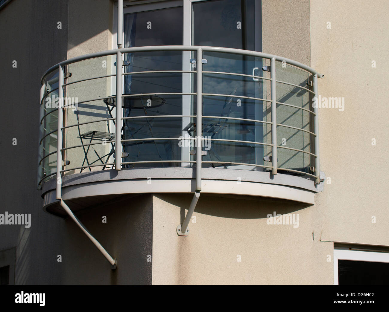 Round balcony on the corner of an apartment, Bude, Cornwall, UK Stock Photo