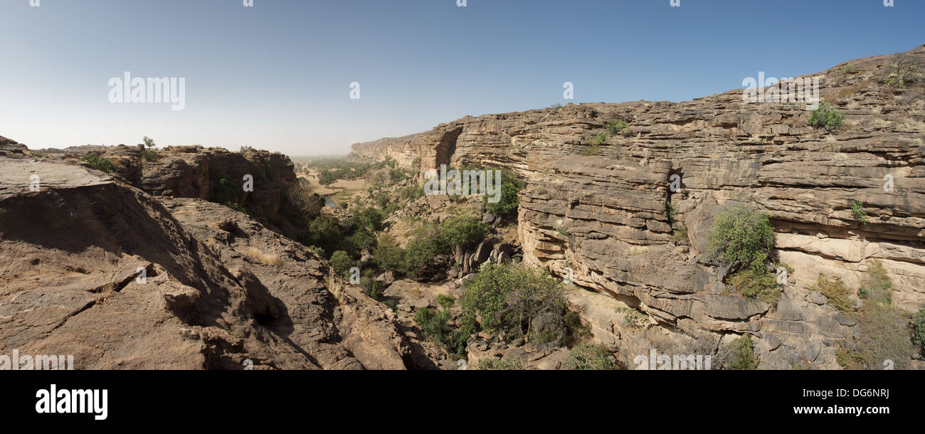 The Bandiagara site in th Dogon Country is an outstanding landscape of cliffs and sandy plateaux with some beautiful Dogon archi Stock Photo