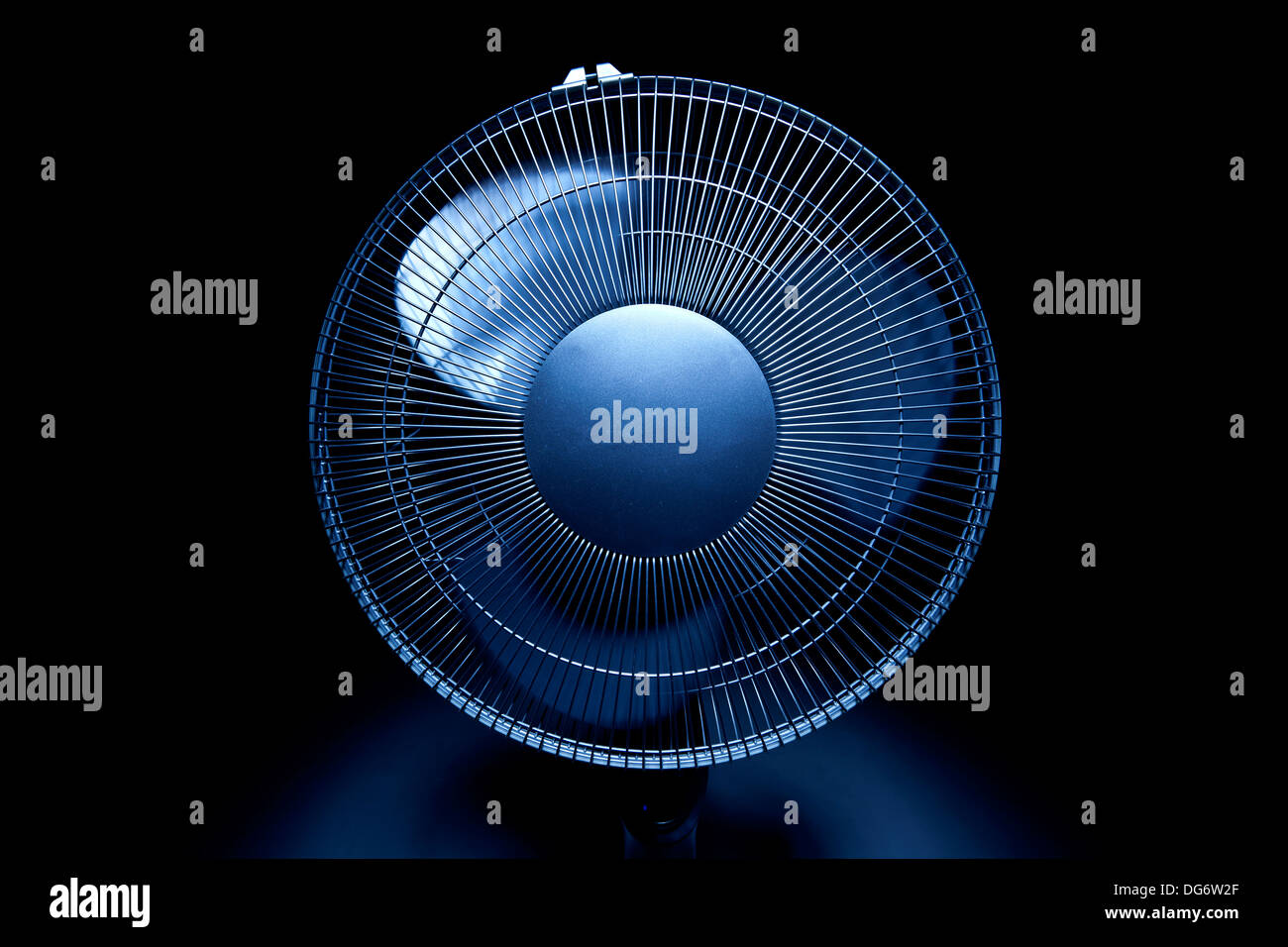 Cooling freestanding Oscillating Fan Stock Photo Alamy