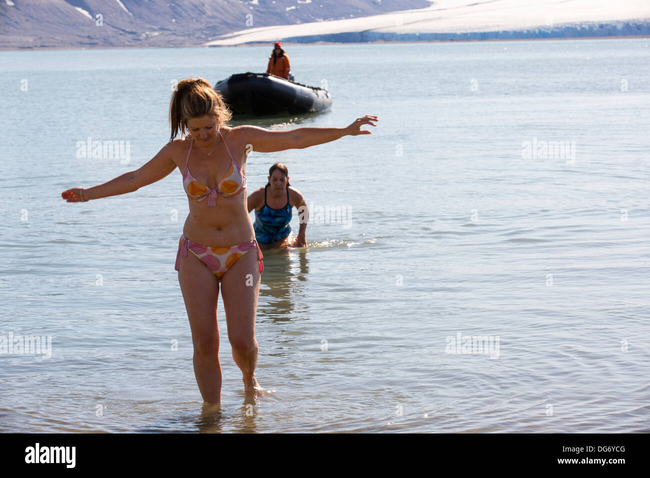Cold woman bikini hi-res stock photography and images - Alamy