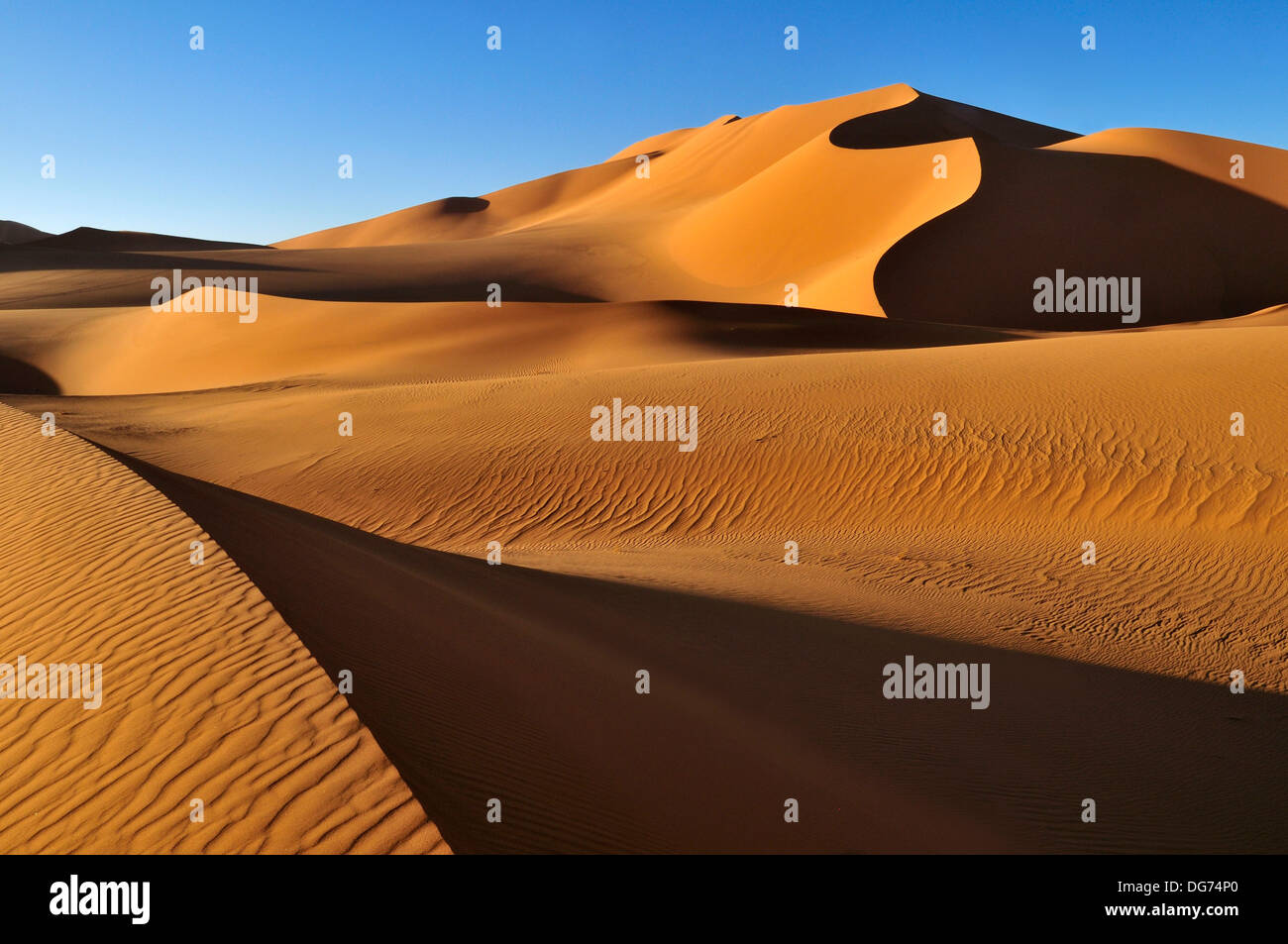 Adrar algeria hi-res stock photography and images - Alamy