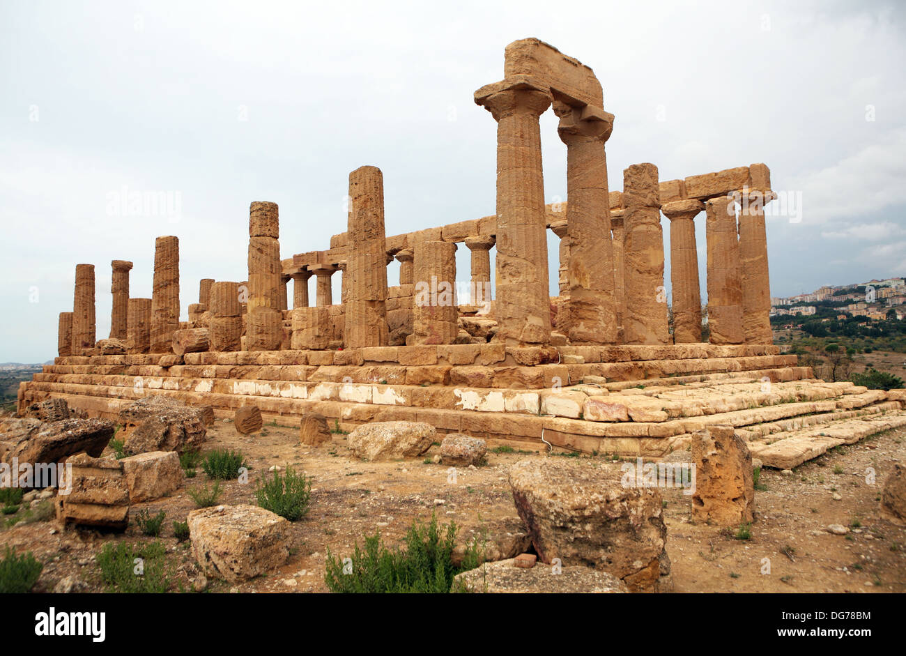 The Temple Of Hera Or Juno Lacinia Valley Of The Temples Agrigento Stock Photo Alamy