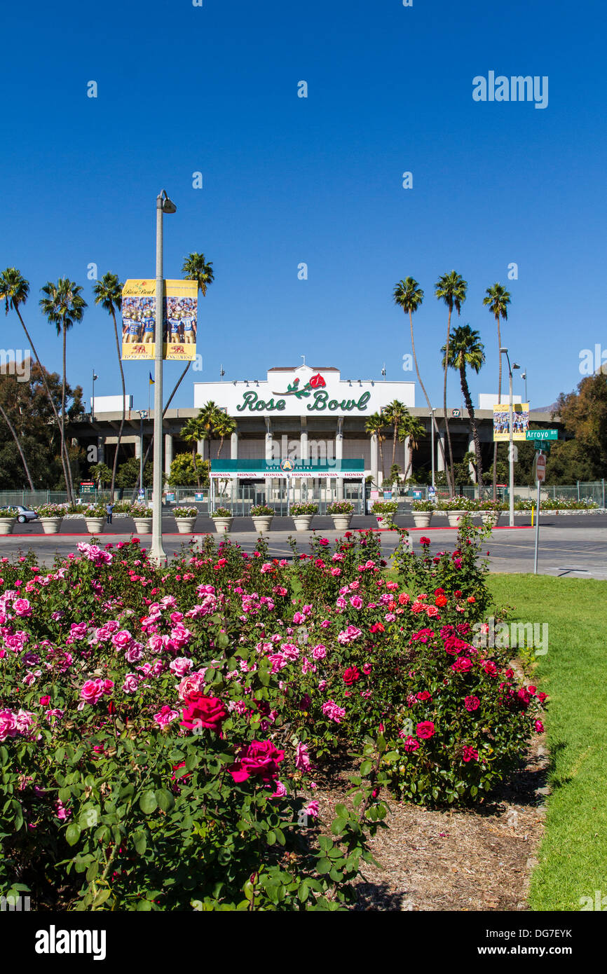 The Rose Bowl in Pasadena California Stock Photo Alamy