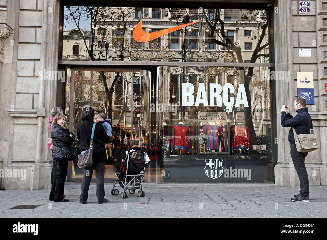 Barça shop High Resolution Stock Photography and Images - Alamy