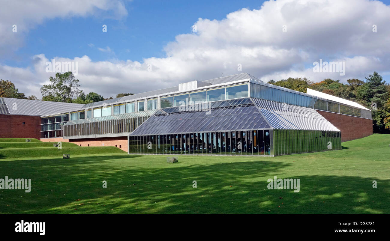 The Burrell Collection building in Pollok Country Park Glasgow Scotland with restaurant front. Stock Photo