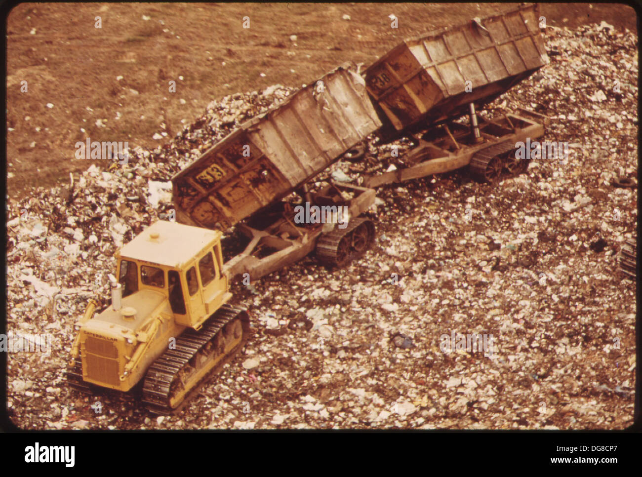 Dumping landfill at fresh kills hires stock photography and images Alamy