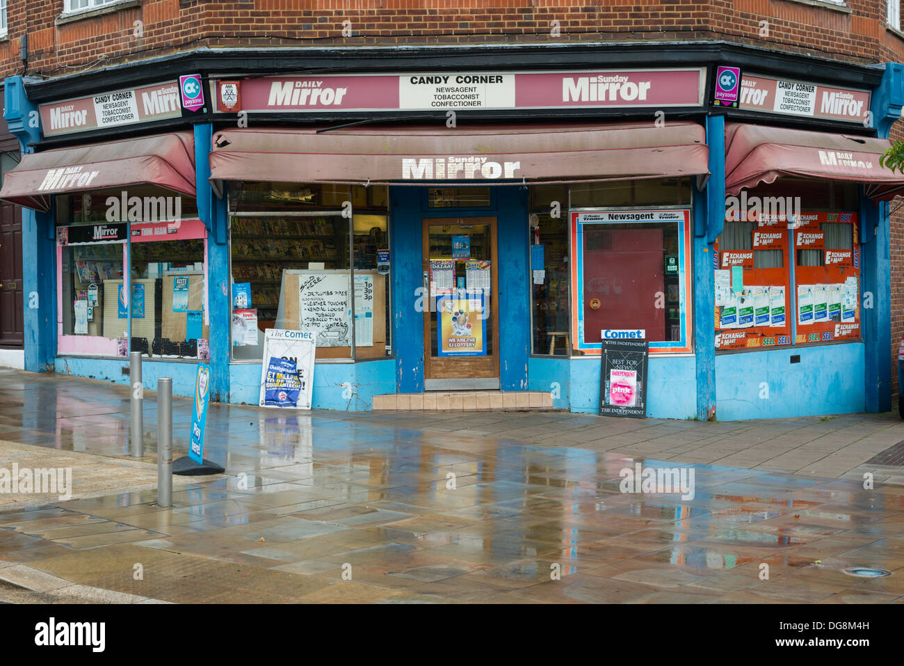 British Corner Shop High Resolution Stock Photography and Images Alamy