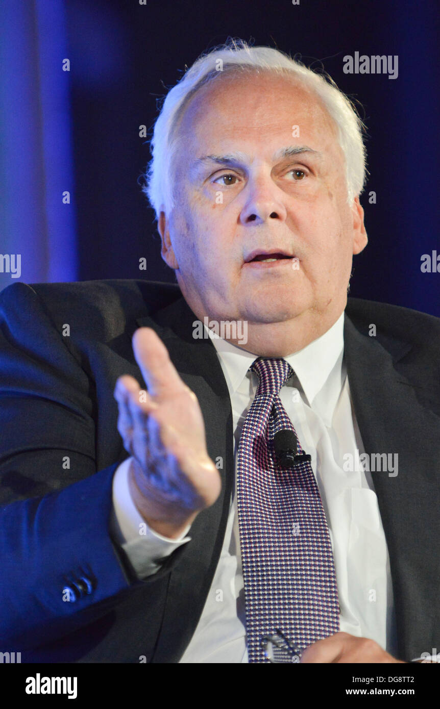 Fred smith fedex hires stock photography and images Alamy