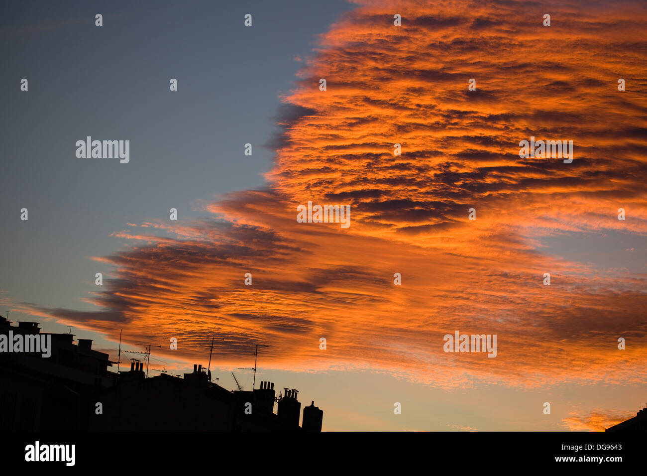Cloud sky luminosity hi-res stock photography and images - Alamy