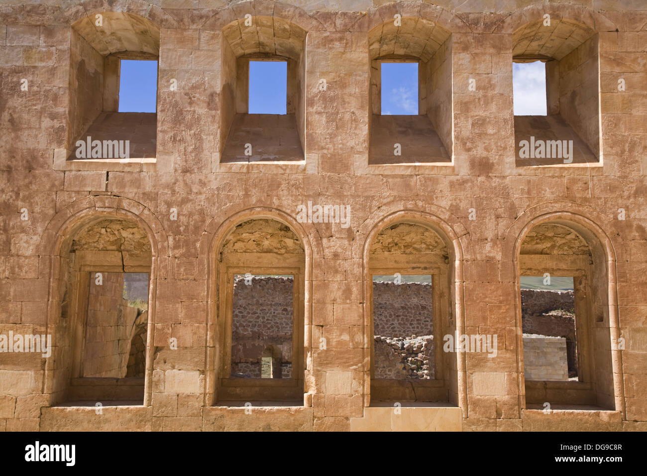 Turkey, Anatolia, Dogubayazit, Ishak Pasa Palace, Second courtyard, Selamlik - Men´s apartments interior windows Stock Photo