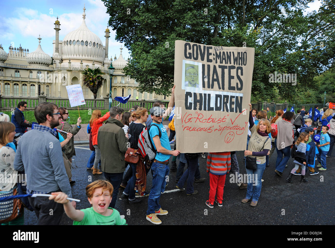 Thousands of striking teachers march past the Royal Pavilion in Brighton Stock Photo