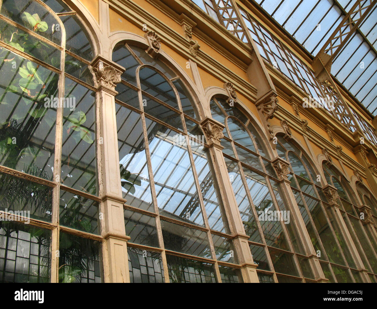 L´Hivernacle (the Greenhouse), Parc de la Ciutadella, Barcelona. Catalonia, Spain Stock Photo