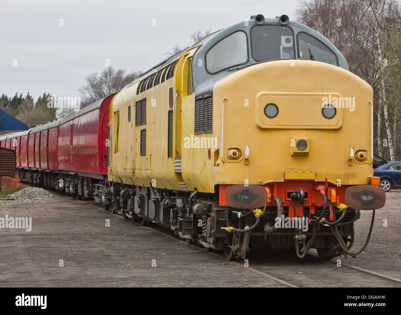 English Electric Type 3 Class 37 Diesel Locomotive Train Stock Photo