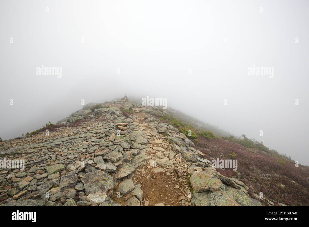 Foggy conditions along the Appalachian Trail (Franconia Ridge Trail) on ...