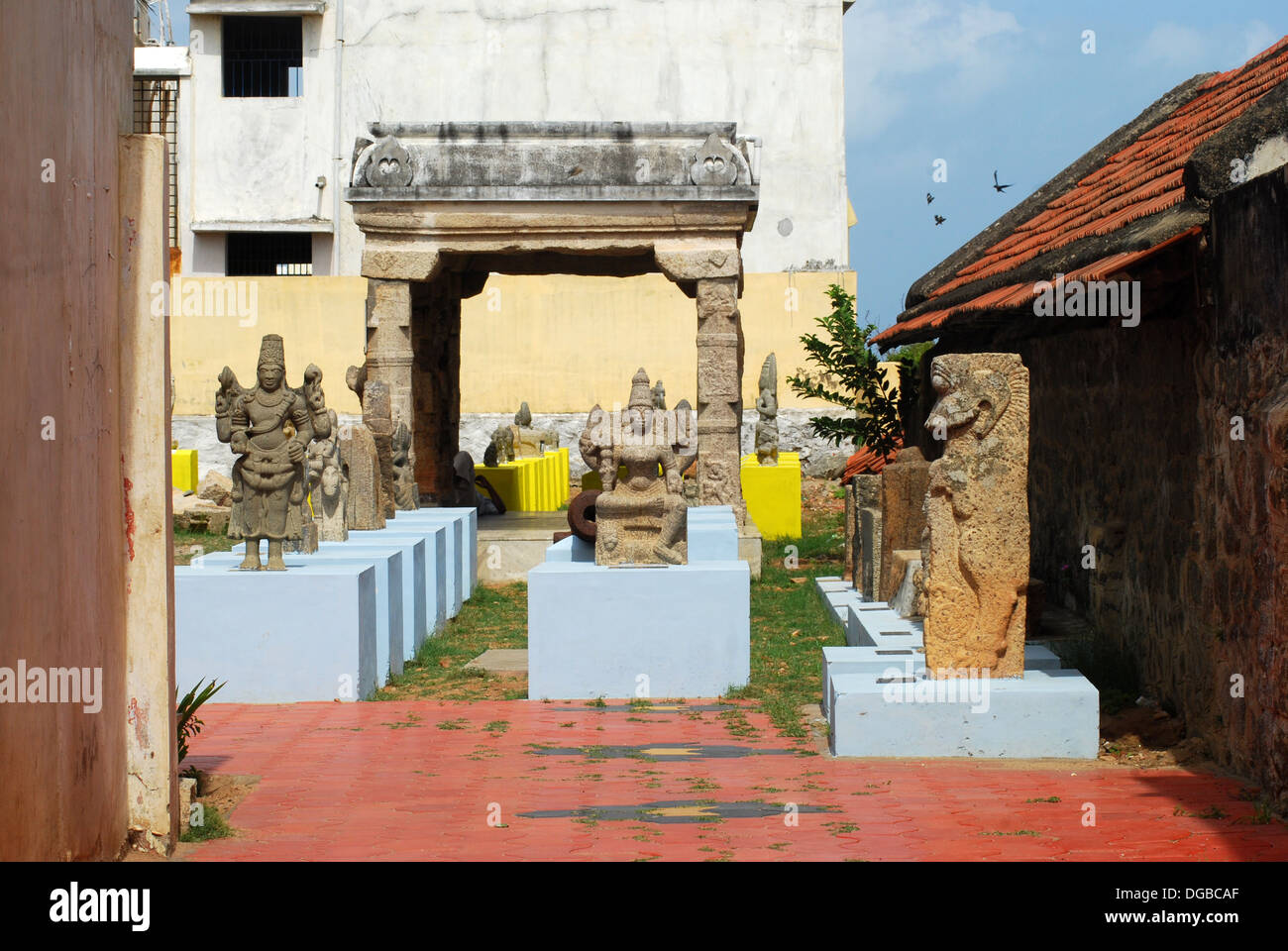 Tamil nadu stone sculptures hires stock photography and images Alamy