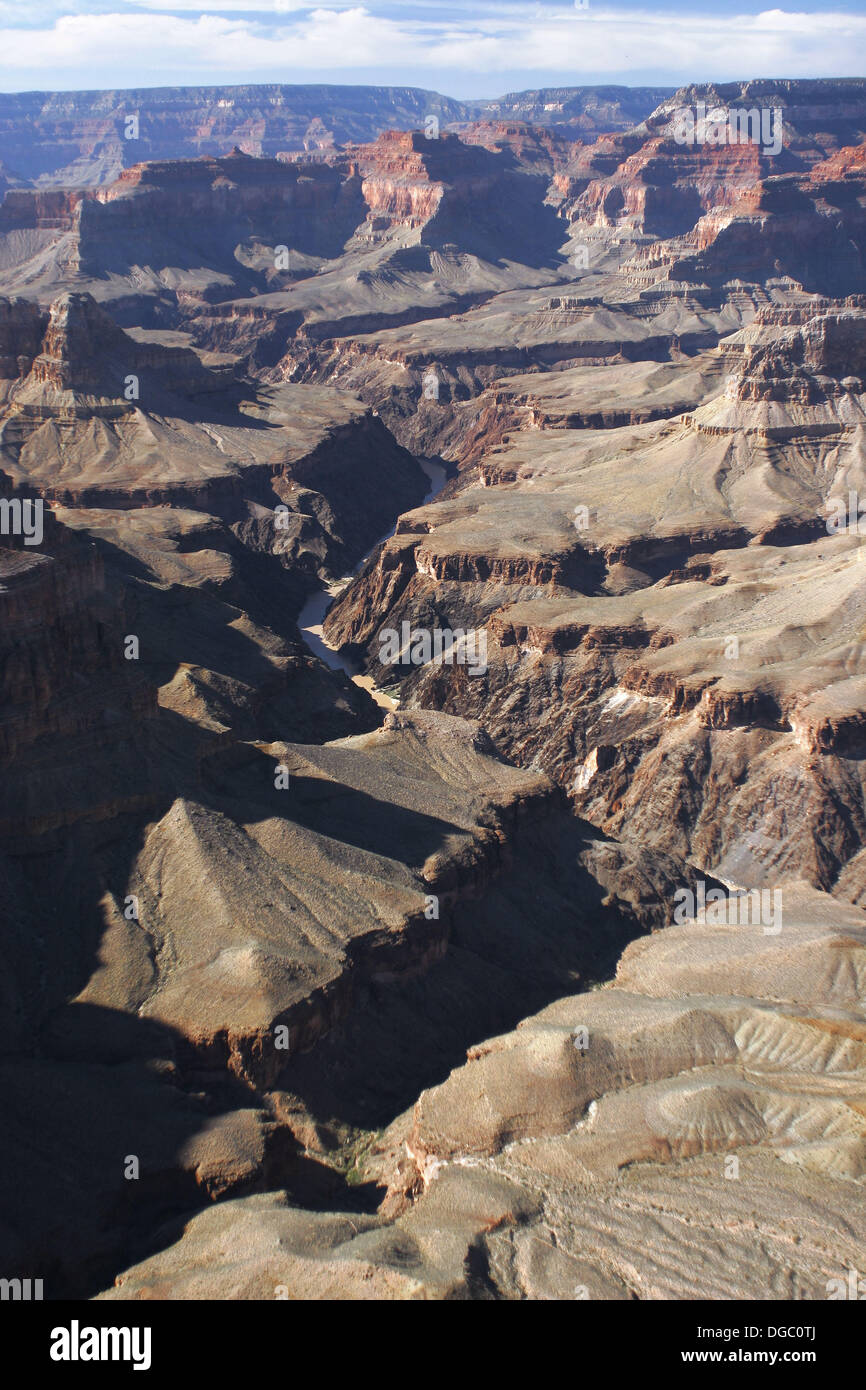 A view of the Grand Canyon from the south rim of Grand Canyon National