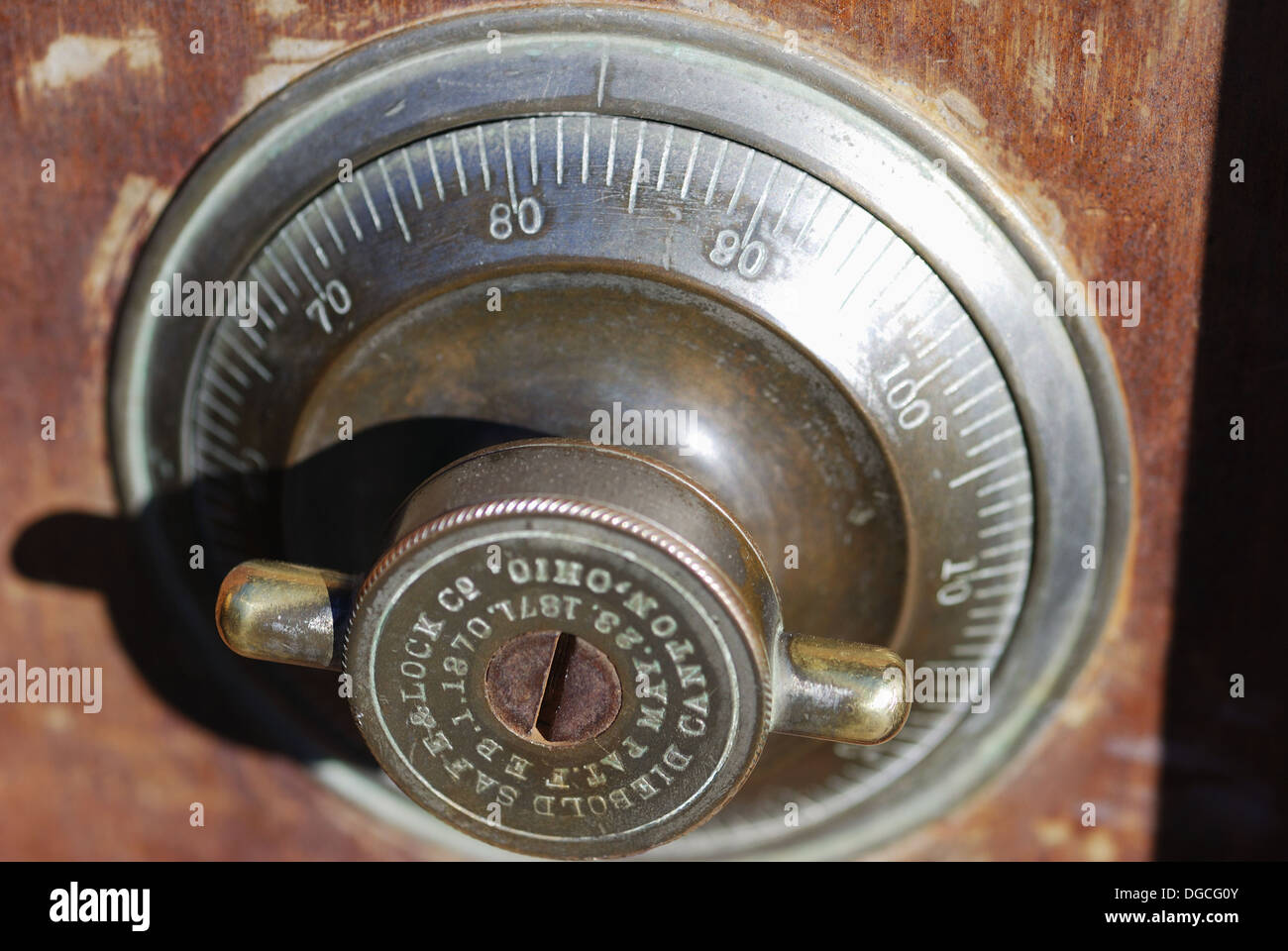 Safe lock combination hi-res stock photography and images - Page 20 - Alamy