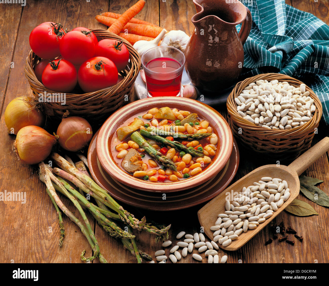 ´Olla manchega´ typical stew in Castilla-La Mancha (Spain) Stock Photo