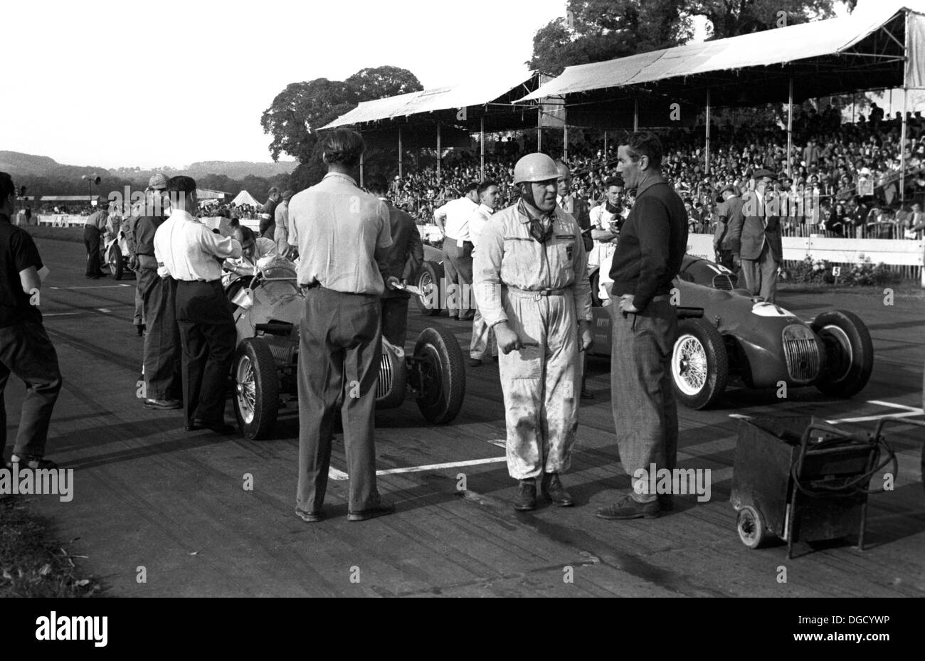 Reg Parnell with Phillip Fotheringham-Parker the on grid at Goodwood, England, 29th September 1951. Stock Photo