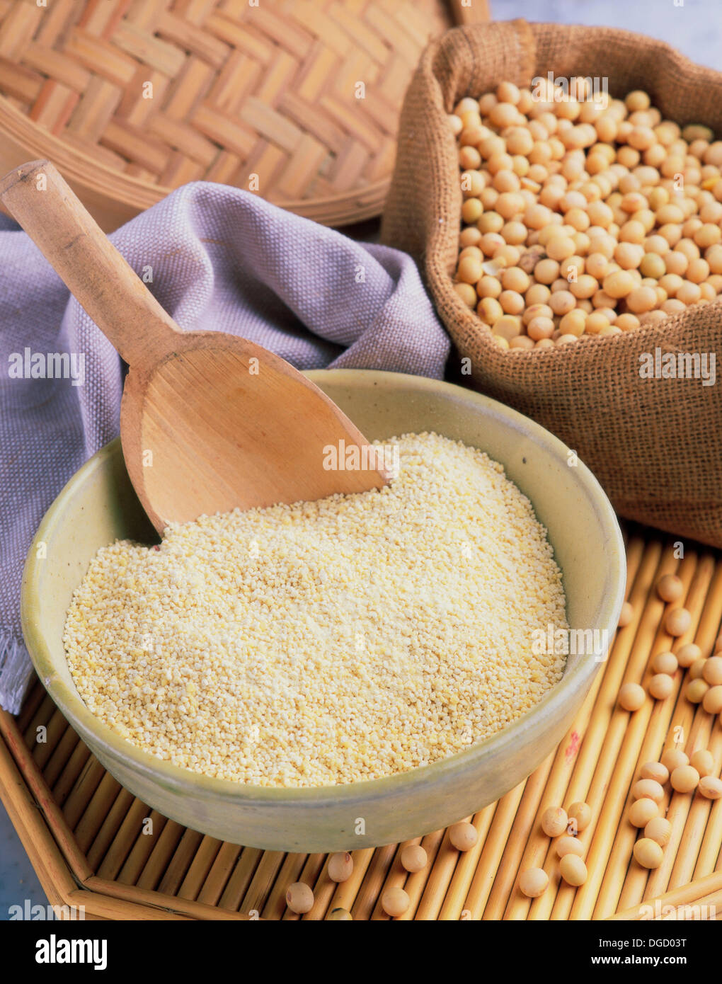 Soy lecithin hires stock photography and images Alamy