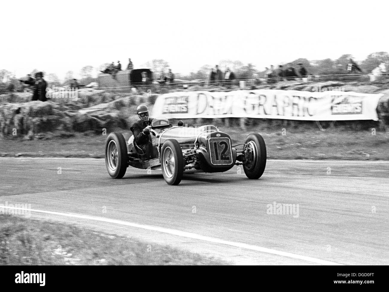 Tony Rolt driving  Rob Walker’s ERA-Delage in the Festival of Britain Trophy, Goodwood, England 1951. Stock Photo