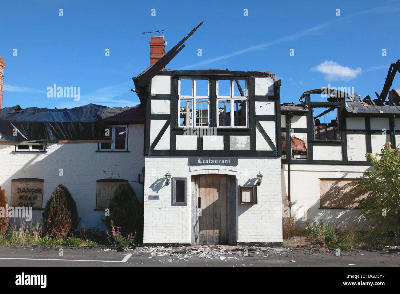 The Dymock Arms in Penley near Wrexham which was gutted by a fire set by arsonists Stock Photo