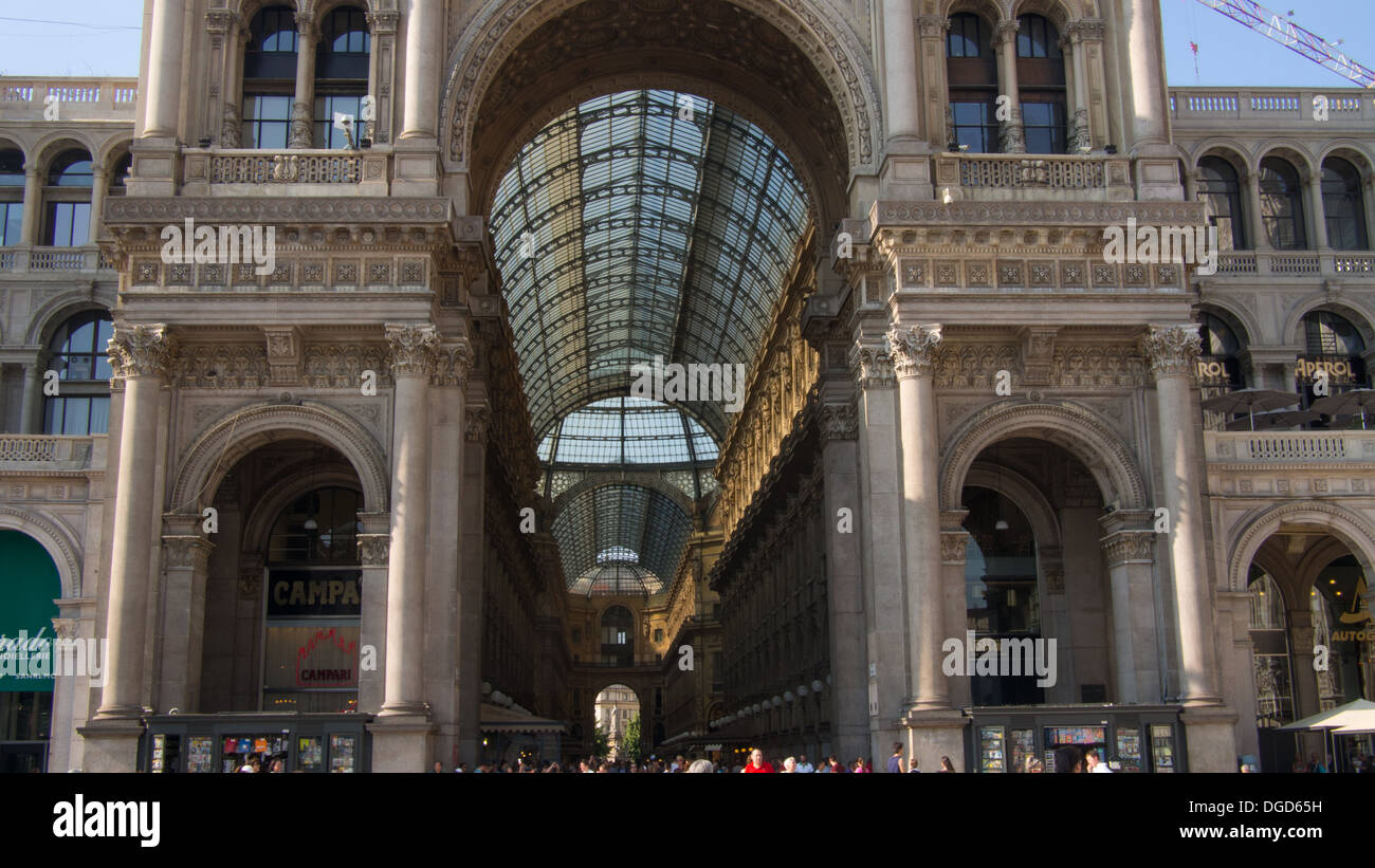 'Galleria Vittorio Emanuele II' shopping mall, Piazza del Duomo, Milan, Lombardy, Italy Stock Photo