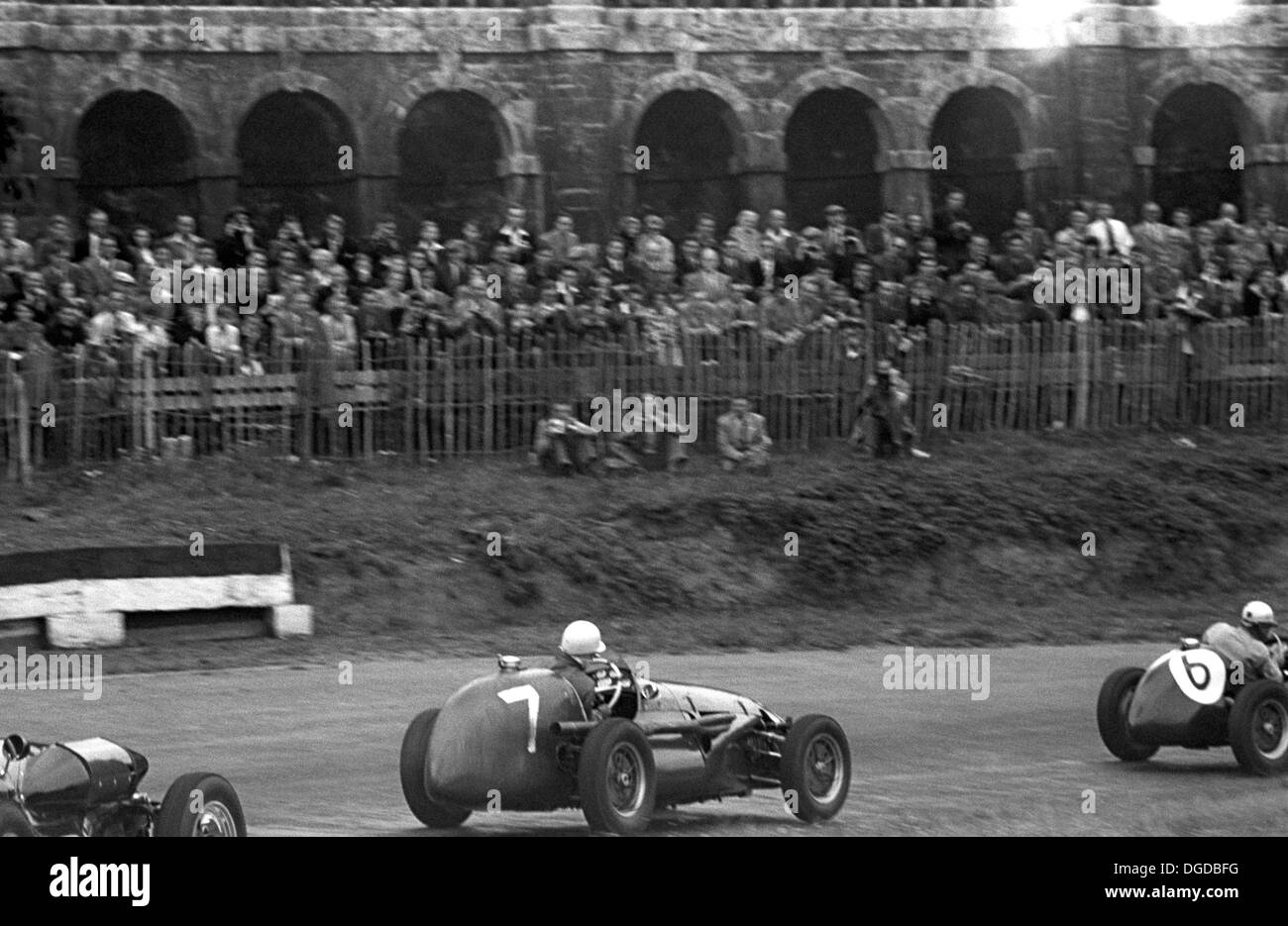 Stirling Moss in a Cooper-Alta. Moss regarded 7 as his lucky number. Crystal Palace, England, 19th September 1953. Stock Photo