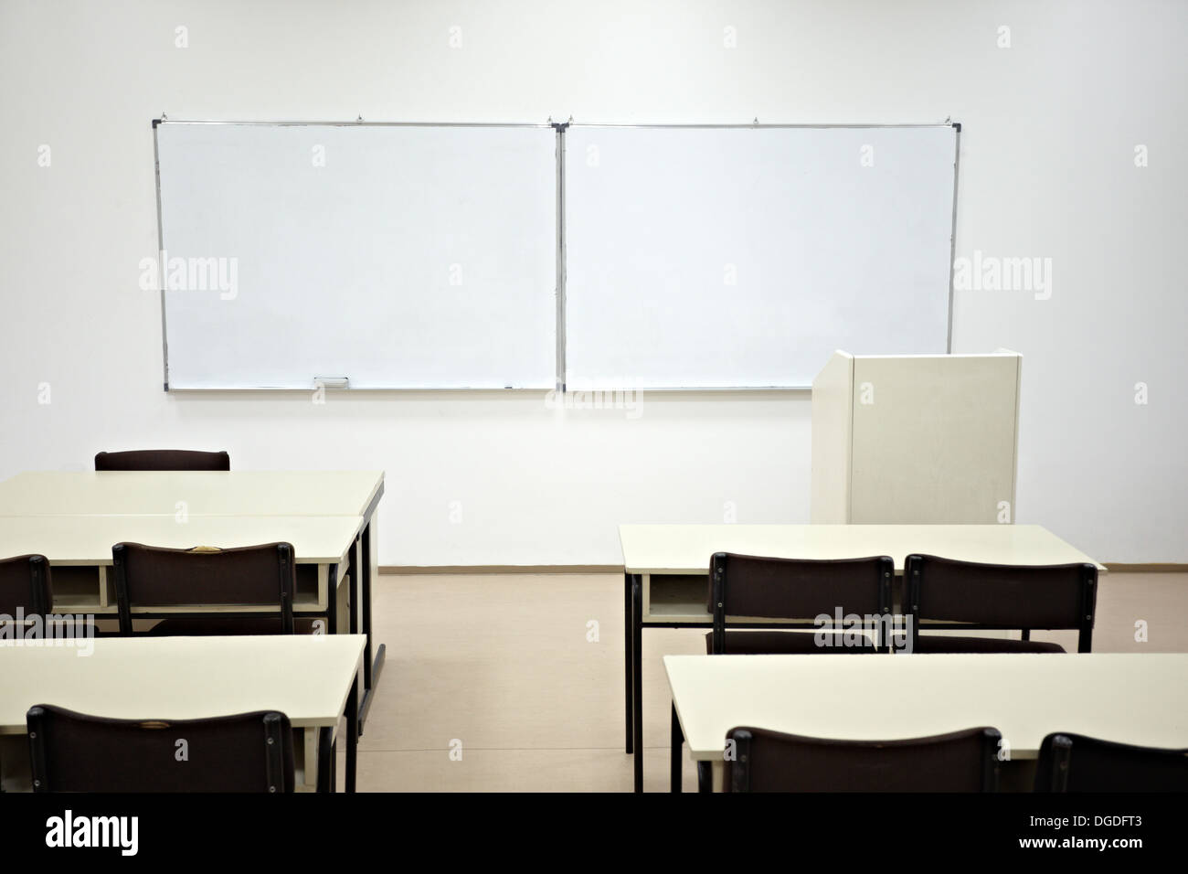 High school classroom empty chair hi-res stock photography and images ...