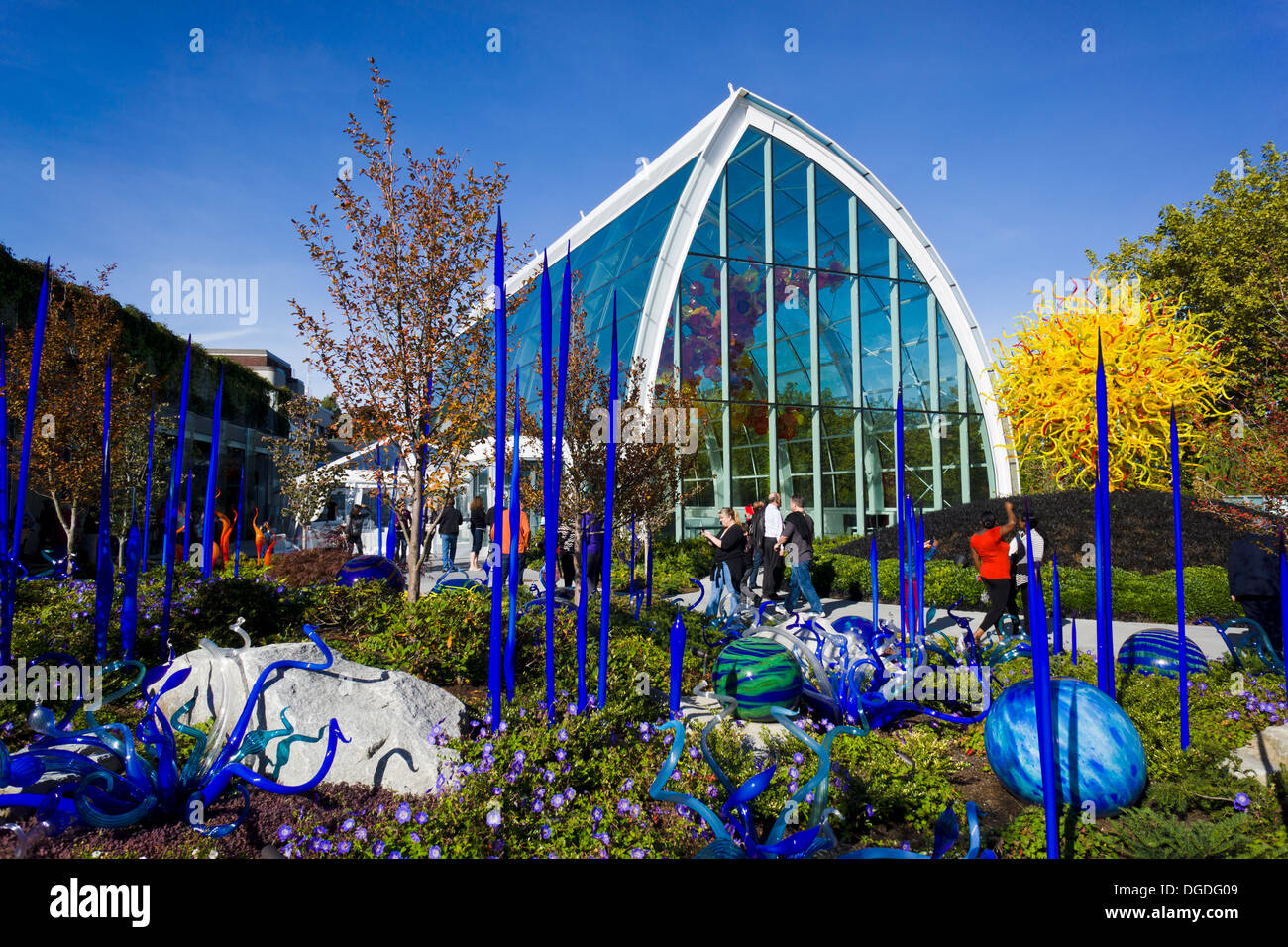 Chihuly Garden And Glass Museum Showcasing The Studio Glass Of