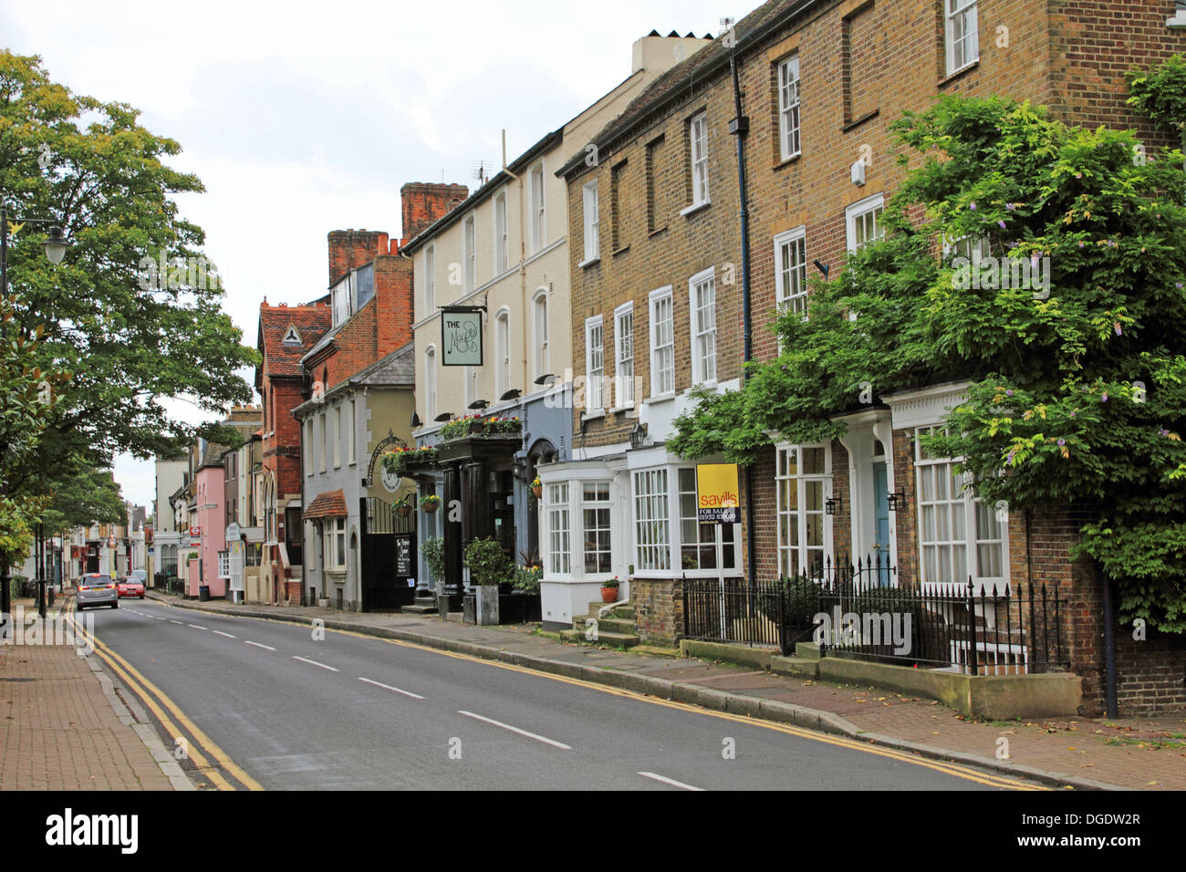 Sunbury on thames hires stock photography and images Alamy