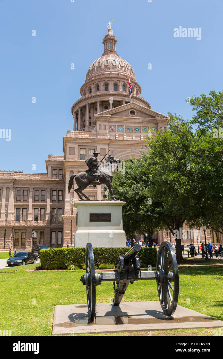 Texas State Capitol building and Terrys Texas Rangers memorial Austin USA Stock Photo