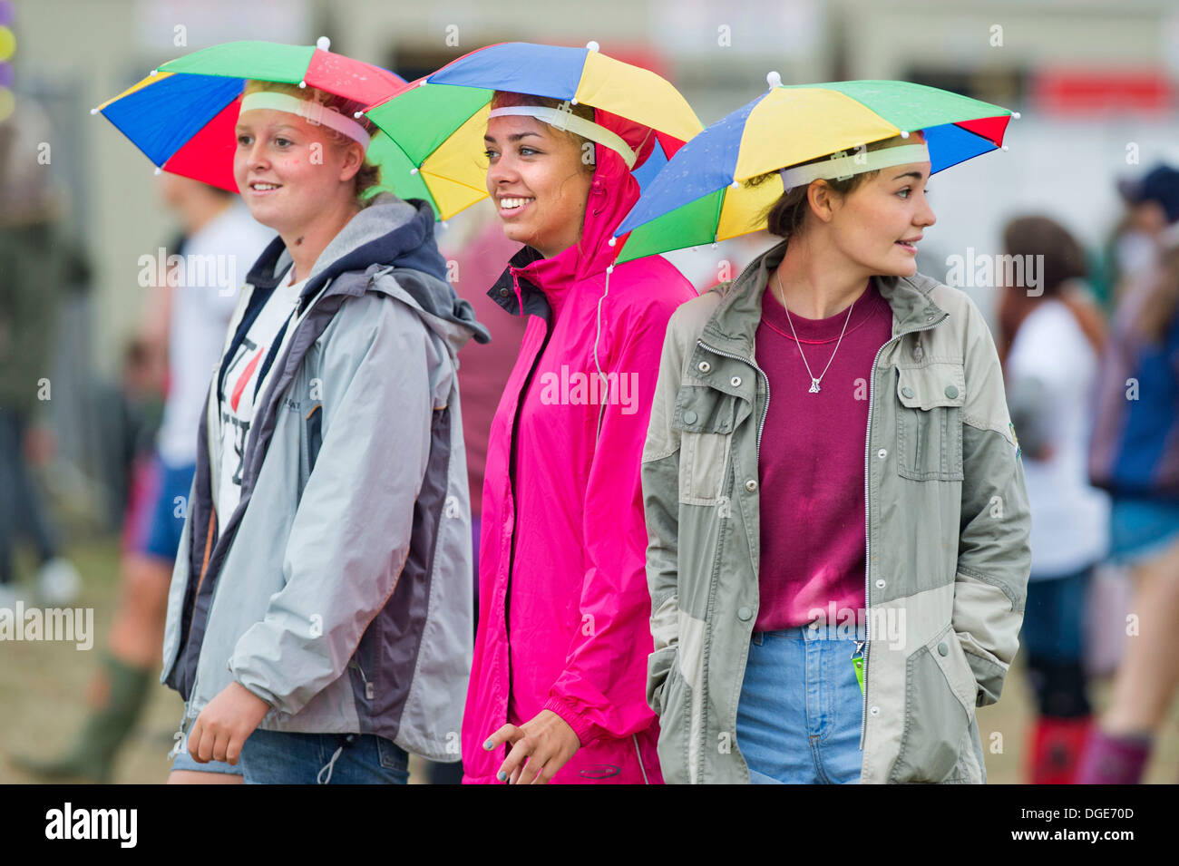 umbrella hats head for the main stage 