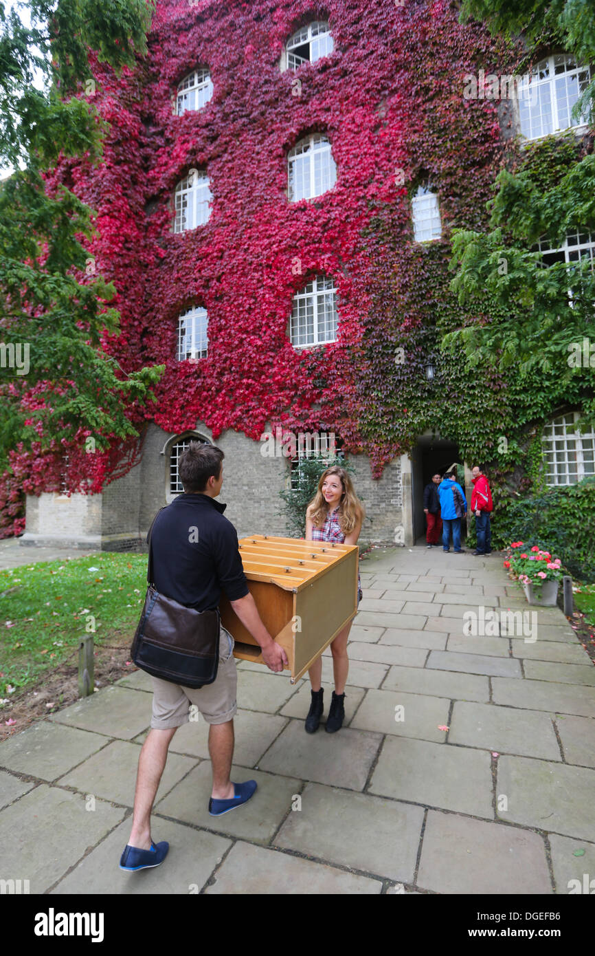 CAMBRIDGE STUDENTS AT ST JOHNS COLLEGE RETURNING TO THE UNIVERSITY FOR