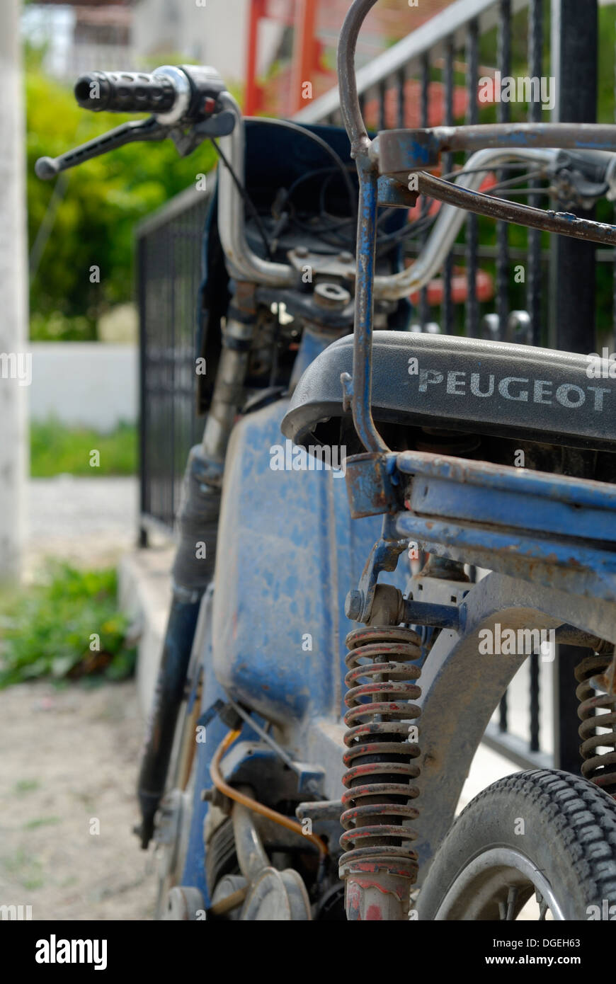 Old Peugeot Motorcycle, Yenişakran, Aliağa, İzmir, Turkey Stock Photo