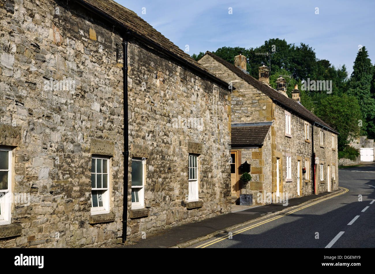 Traditional stone cottages at Ashford-On-The-Water, Derbyshire in the Peak District National Park Stock Photo