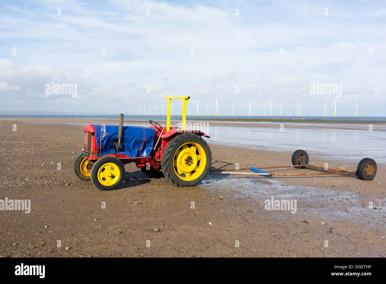 Old yellow tractor Stock Vector by ©kokandr 5621800