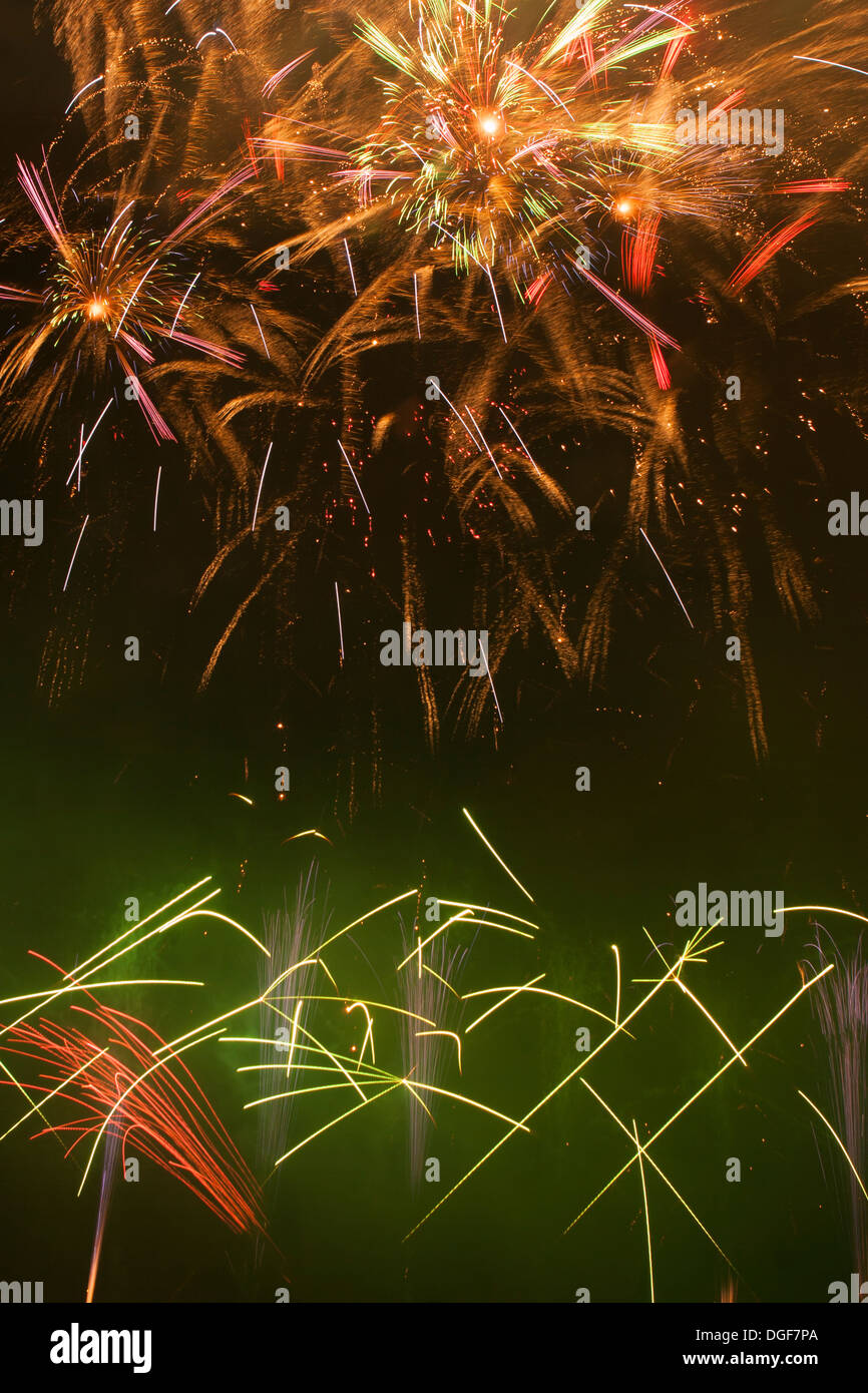 Montreal, Canada, International Fireworks Competition Stock Photo Alamy