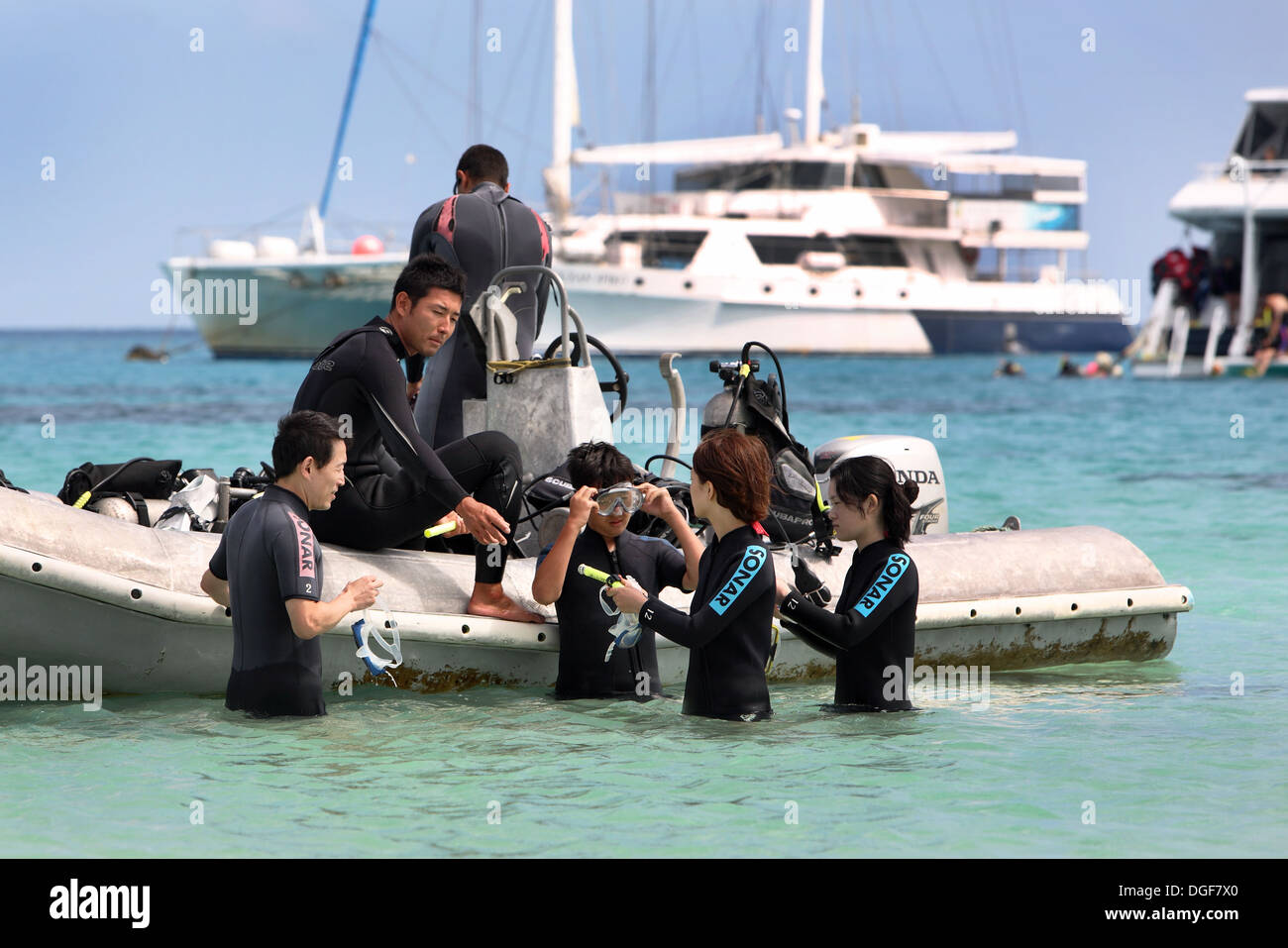 Scuba Diving Australia High Resolution Stock Photography and Images Alamy