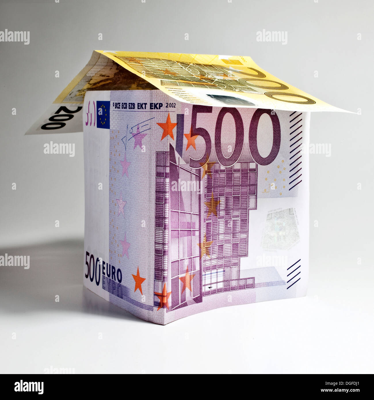 House made of euro banknotes, symbolic image for construction financing, Germany Stock Photo