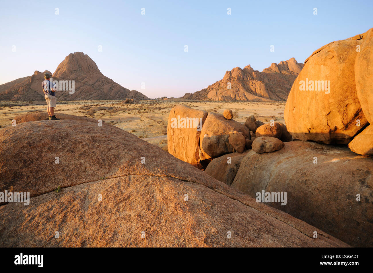 Savannah rock hi-res stock photography and images - Alamy