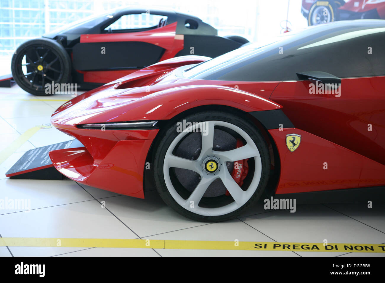 1:1 scale model of first design concept for Ferrari F150 tensostruttura Stock Photo