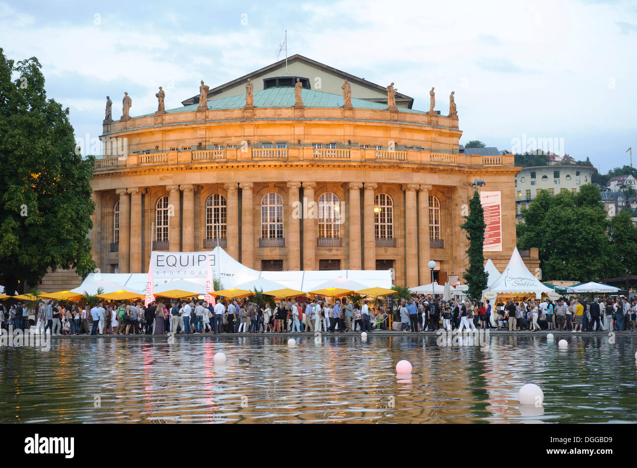 The Stuttgarter Sommerfest summer festival on the Eckensee lake in front of the Opera House of the Stuttgart Staatstheater state Stock Photo