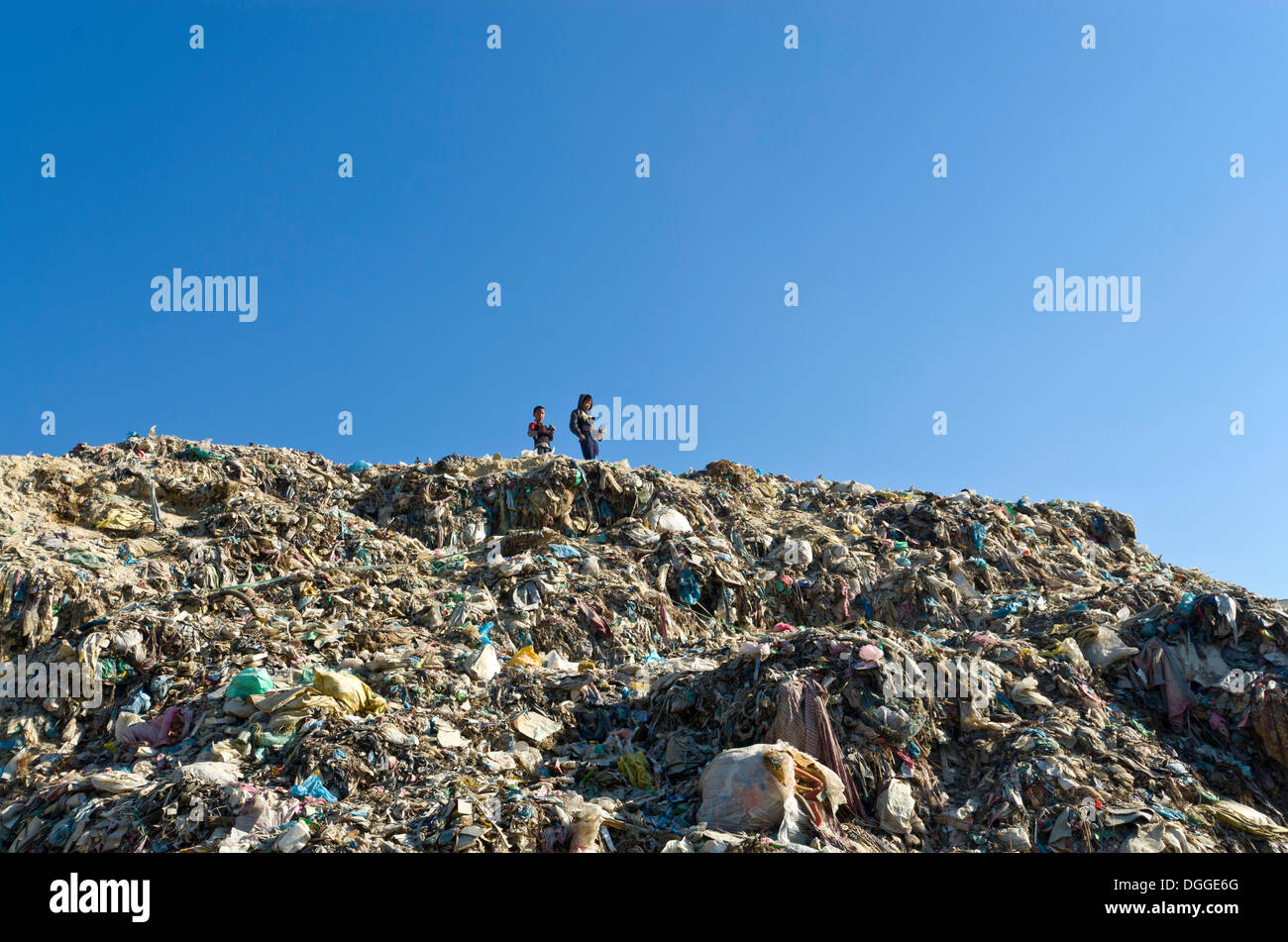 Children live, play and work on the garbage dump at Aletar garbage dump, Aletar, Kathmandu District, Bagmati Zone, Nepal Stock Photo