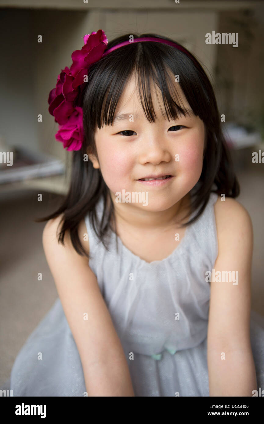 4 5 years asian child portrait hi-res stock photography and images - Alamy