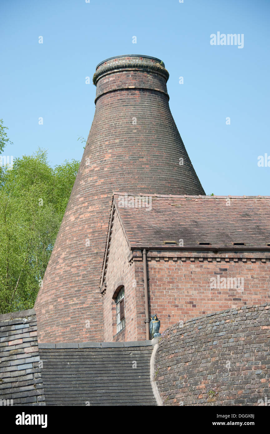 The Potteries England Conical Chimney Kiln Old Stock Photo