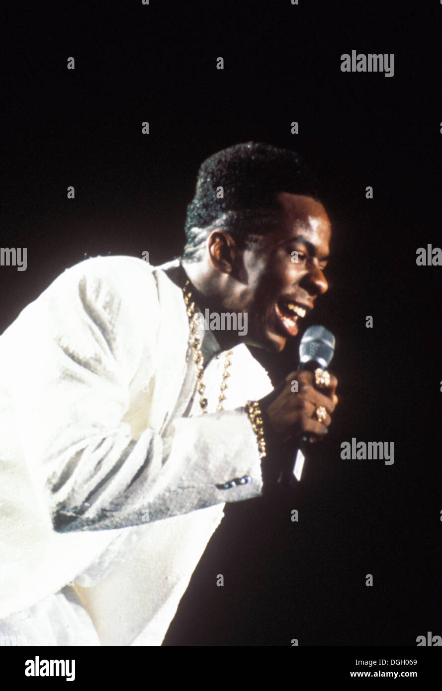 Singer bobby brown hi-res stock photography and images - Alamy