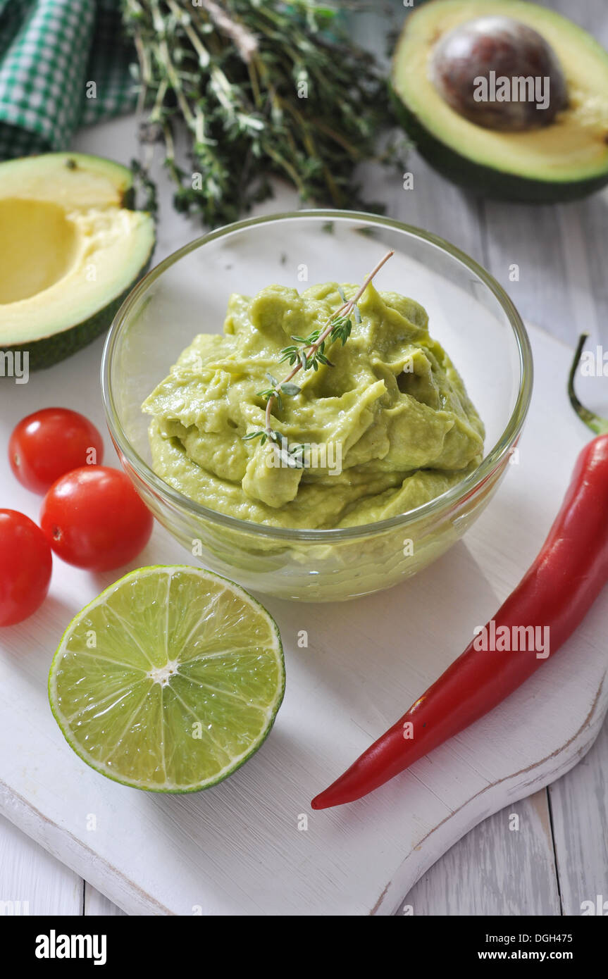 Guacamole sauce traditional hires stock photography and images Alamy