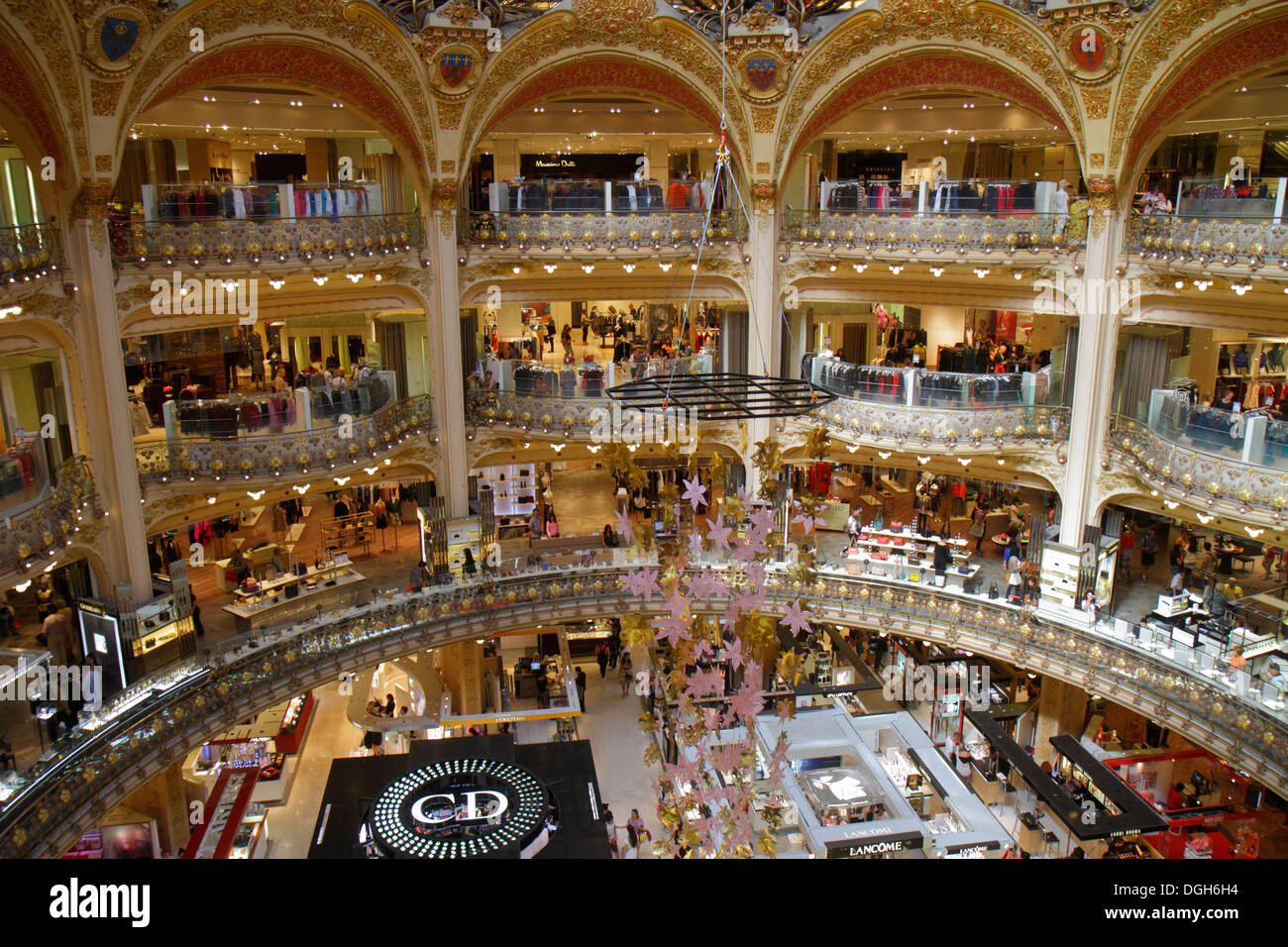 Galeries Lafayette in exclusive talks to sell BHV Marais store in