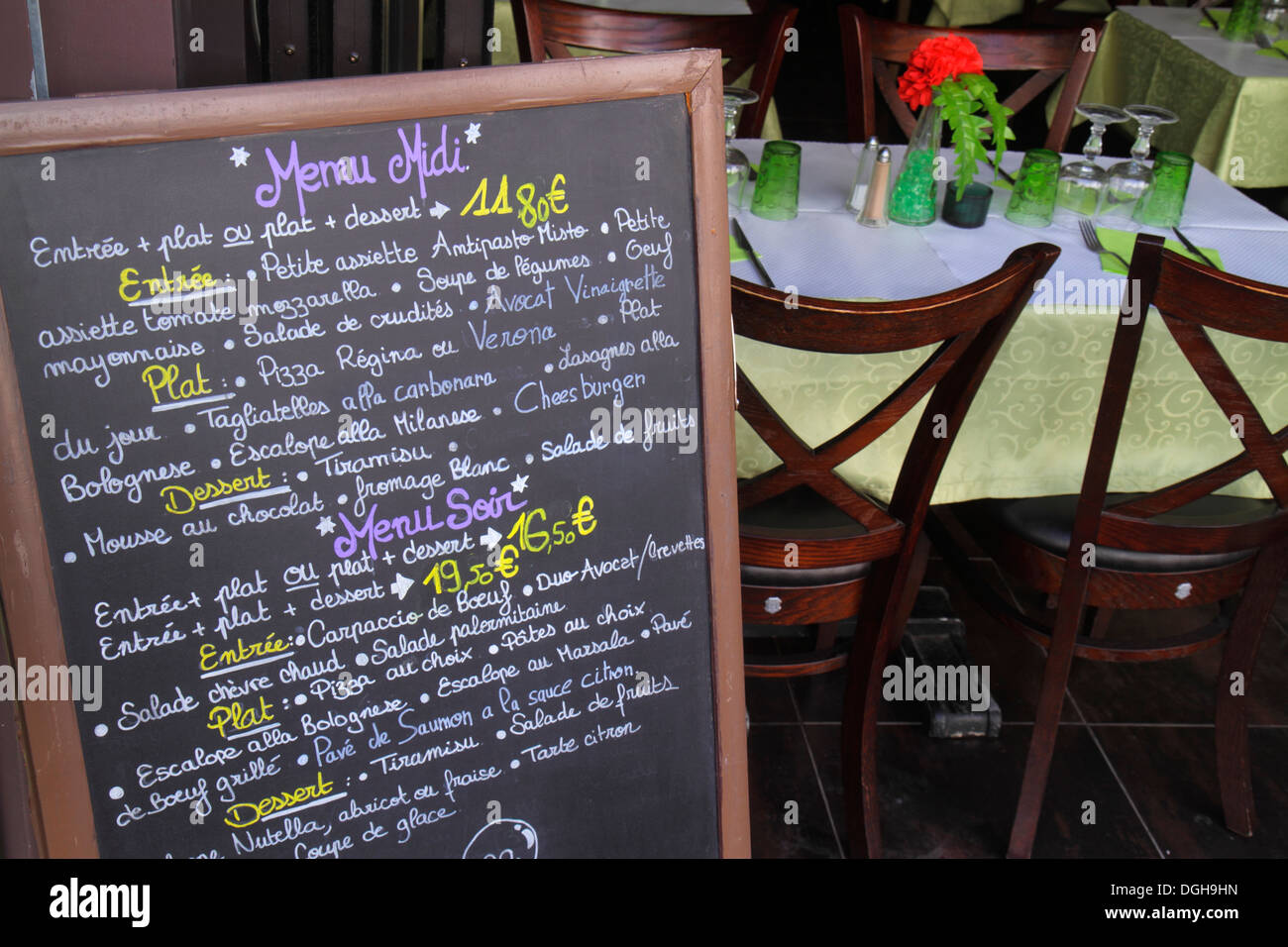 Paris France,Europe,French,9th arrondissement,Rue NotreDamedeLorette